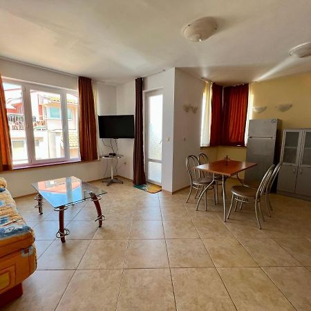 Private One-Bedroom Apartment With Balcony In Sozopol By Flat Mаnаger Eksteriør billede