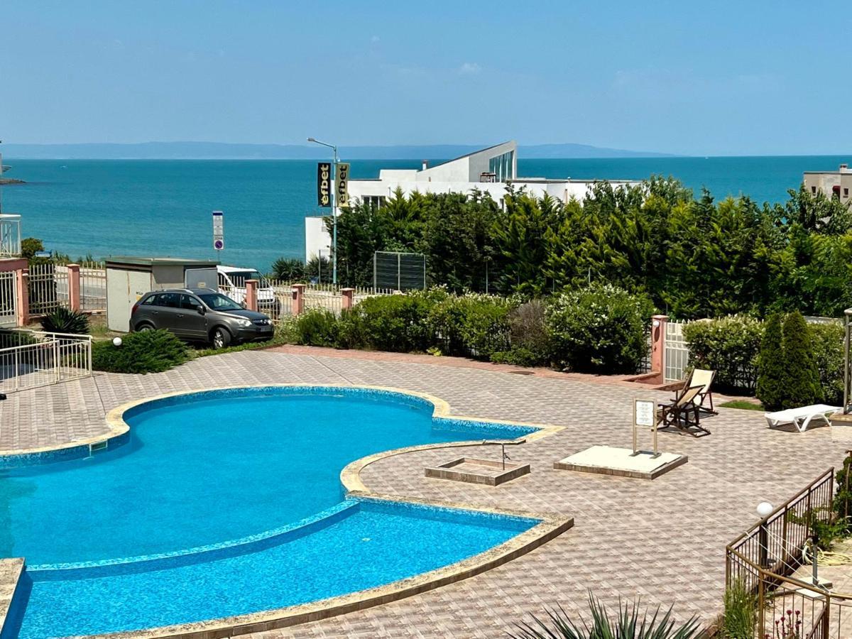 Private One-Bedroom Apartment With Balcony In Sozopol By Flat Mаnаger Eksteriør billede