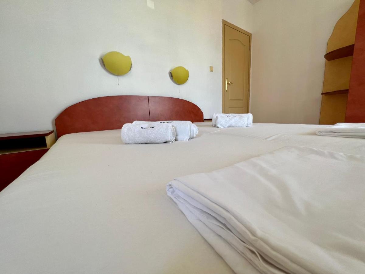 Private One-Bedroom Apartment With Balcony In Sozopol By Flat Mаnаger Eksteriør billede