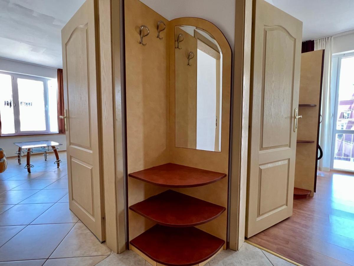 Private One-Bedroom Apartment With Balcony In Sozopol By Flat Mаnаger Eksteriør billede