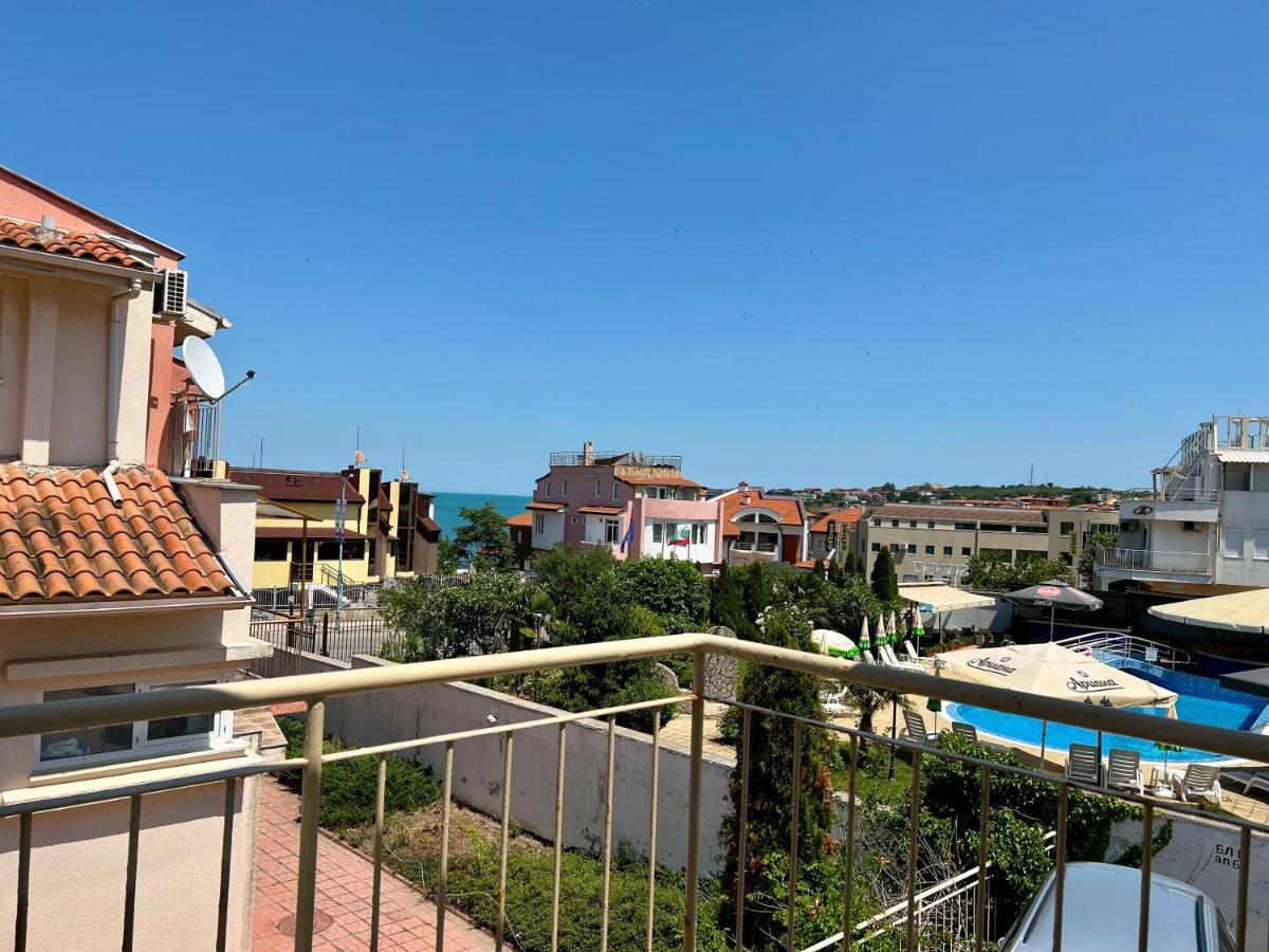 Private One-Bedroom Apartment With Balcony In Sozopol By Flat Mаnаger Eksteriør billede